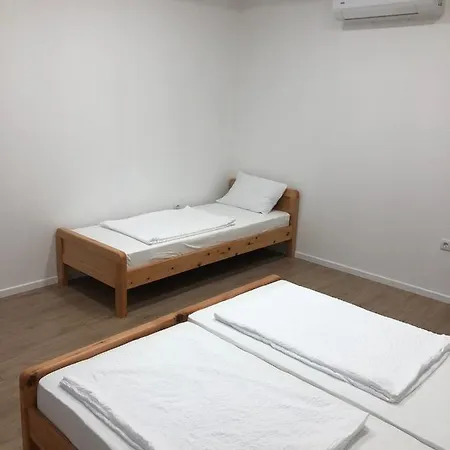 River Aparthotel