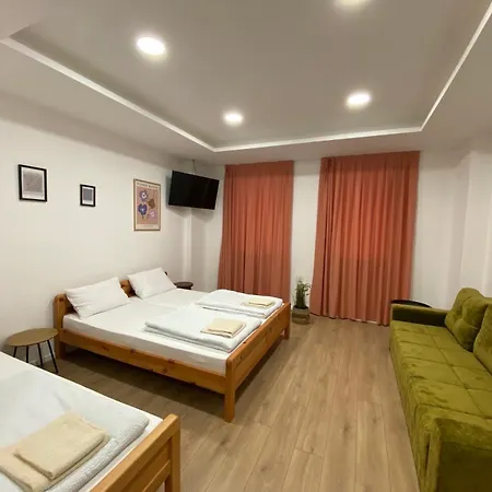 River Aparthotel